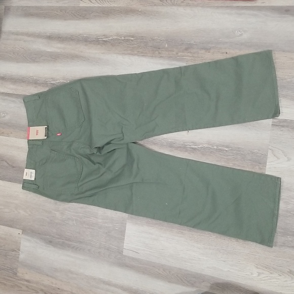 Levis pants - Picture 2 of 4